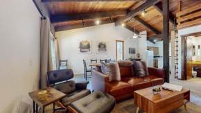 Lakeview Lodge #2 condo Mammoth Lakes